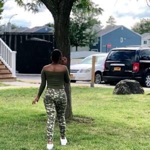 Meet your Posher, Diamond